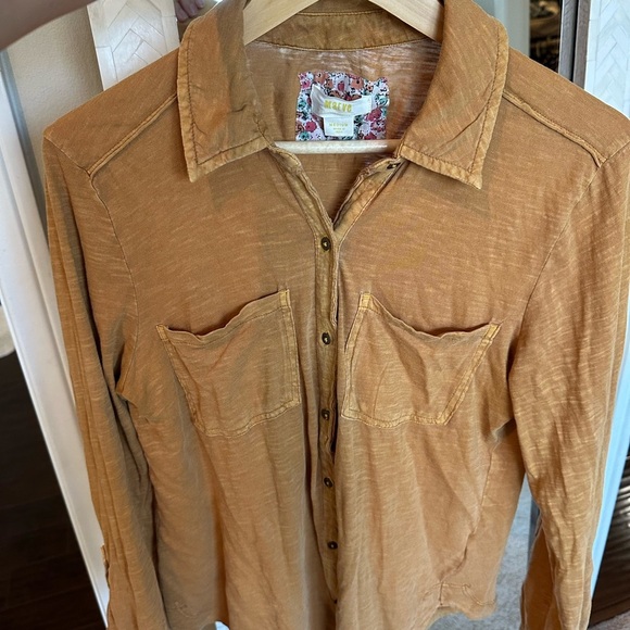 Anthropologie Tan Button-Up Women's Top - Picture 2 of 6